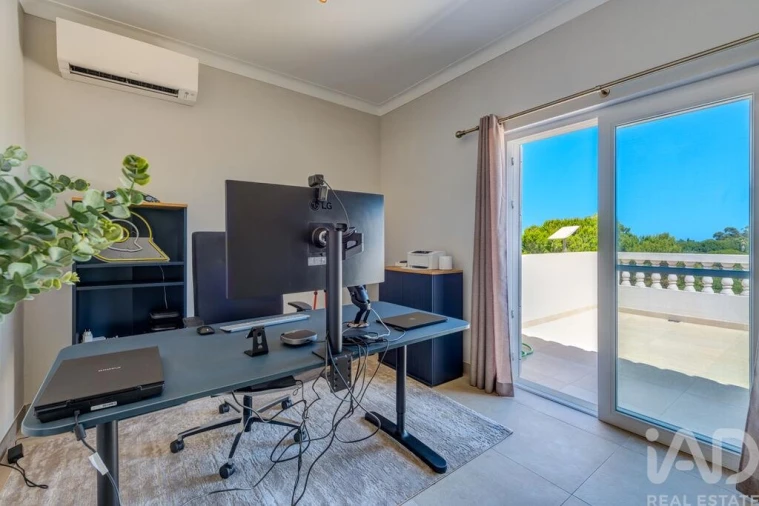 Moradia T4 para Venda em Lagoa e Carvoeiro Foto 18