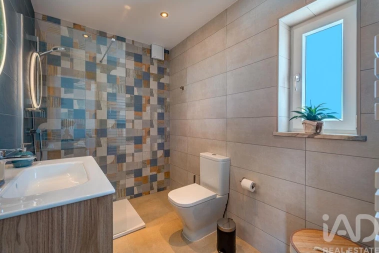 Moradia T4 para Venda em Lagoa e Carvoeiro Foto 16