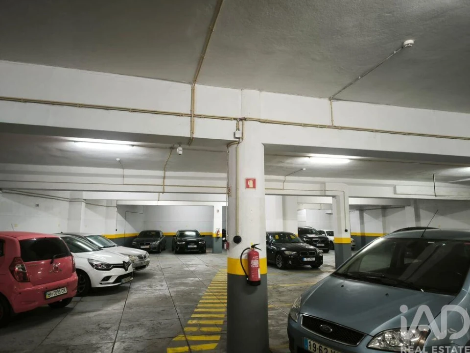 Garagem para Venda em Bonfim Foto 3