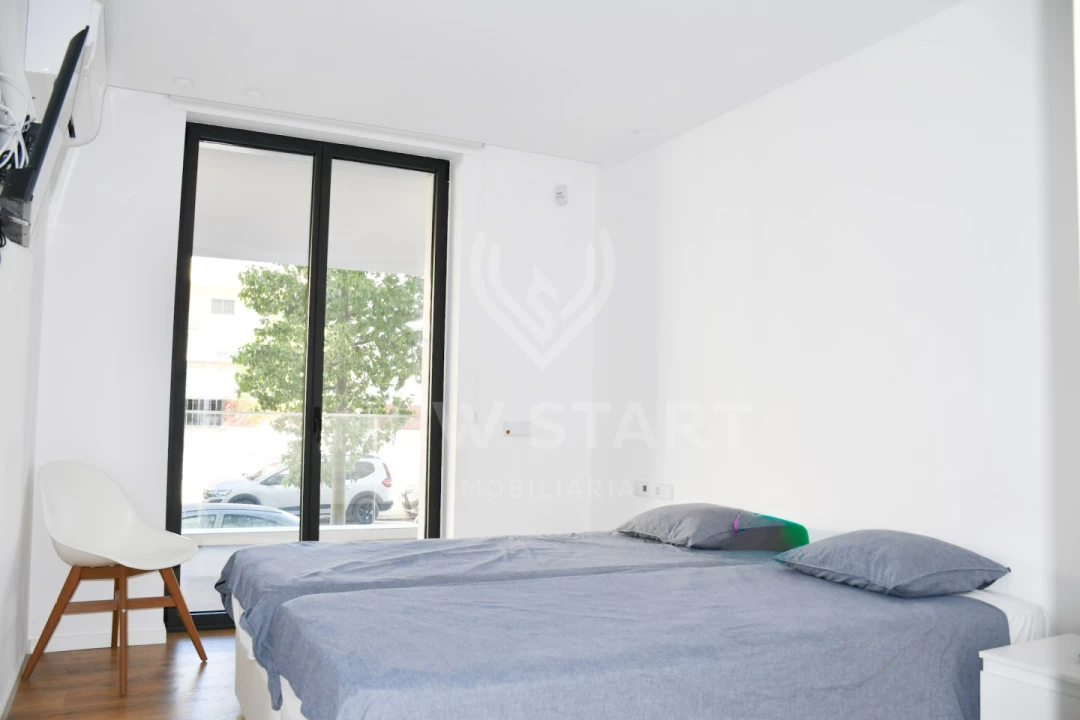 Apartamento T4 para Venda em Olhão Foto 22