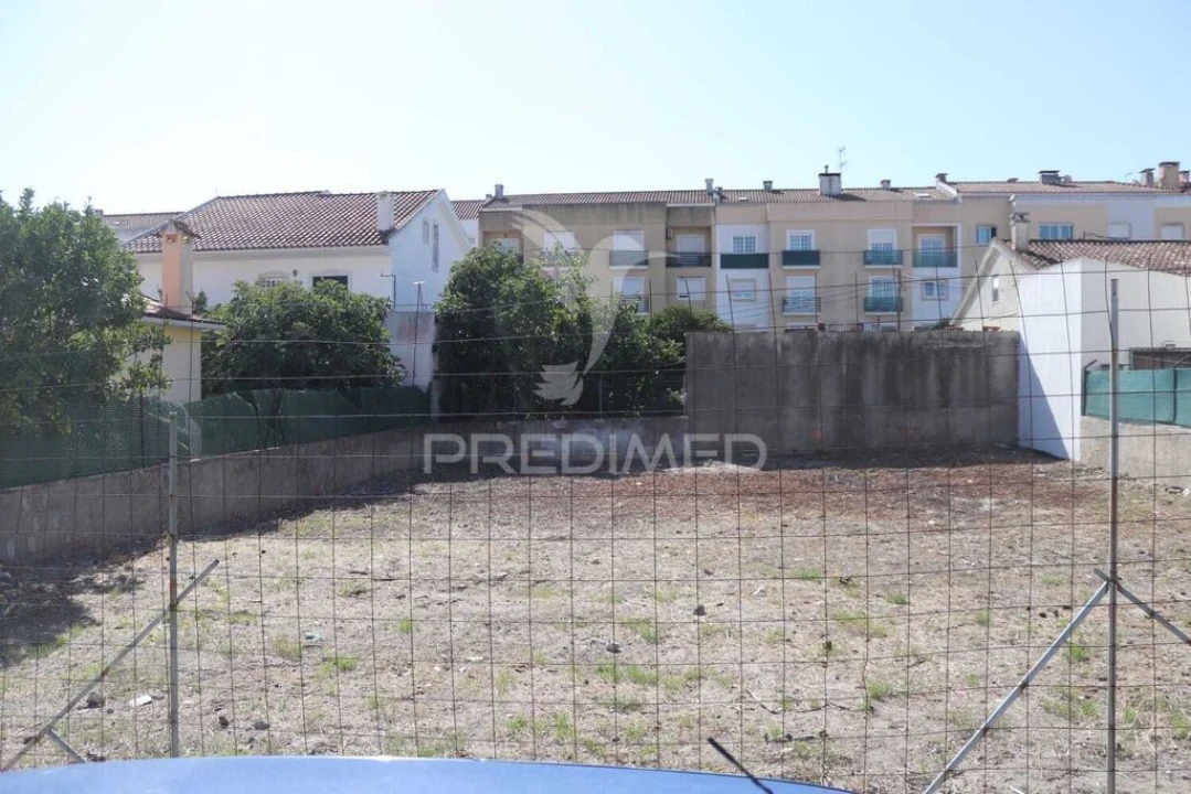 Terreno para Venda em Quinta do Conde Foto 3