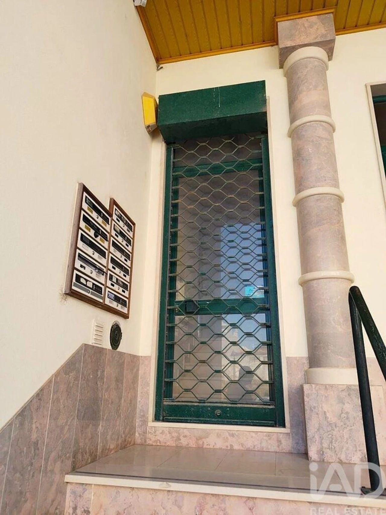 Loja para Venda em Faro (Sé e São Pedro) Foto 18