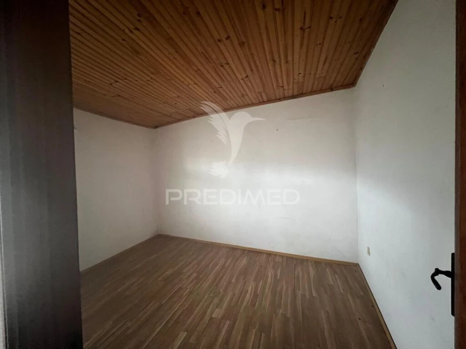 Moradia para Venda em Morais Foto 17