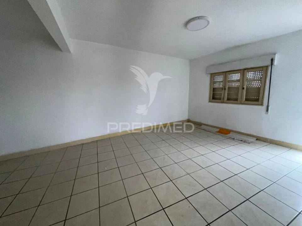 Moradia para Venda em Morais Foto 5