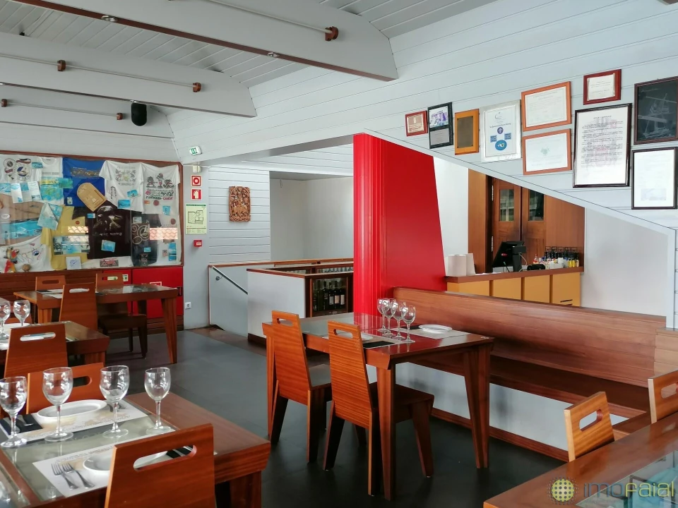 Negócio para Venda em Horta (Matriz) Foto 8