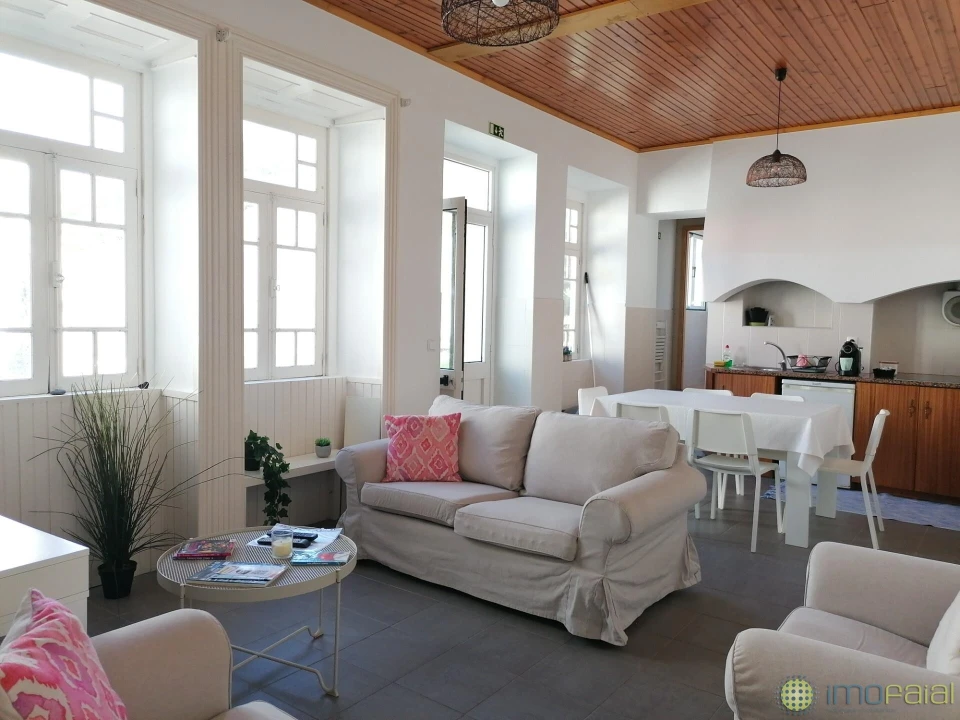 Negócio para Venda em Horta (Matriz) Foto 18