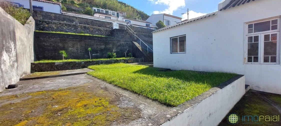 Negócio para Venda em Horta (Matriz) Foto 28