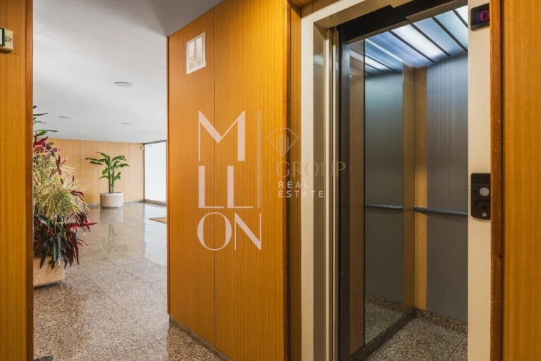 Apartamento T2 para Venda em Pedrouços Foto 19