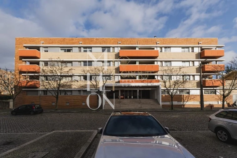 Apartamento T2 para Venda em Pedrouços Foto 20