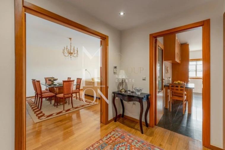 Apartamento T2 para Venda em Pedrouços Foto 7