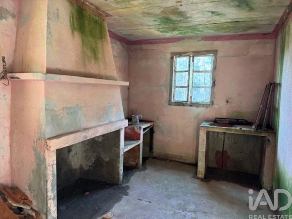 Moradia T2 para Venda em Pedrogão Pequeno Foto 8