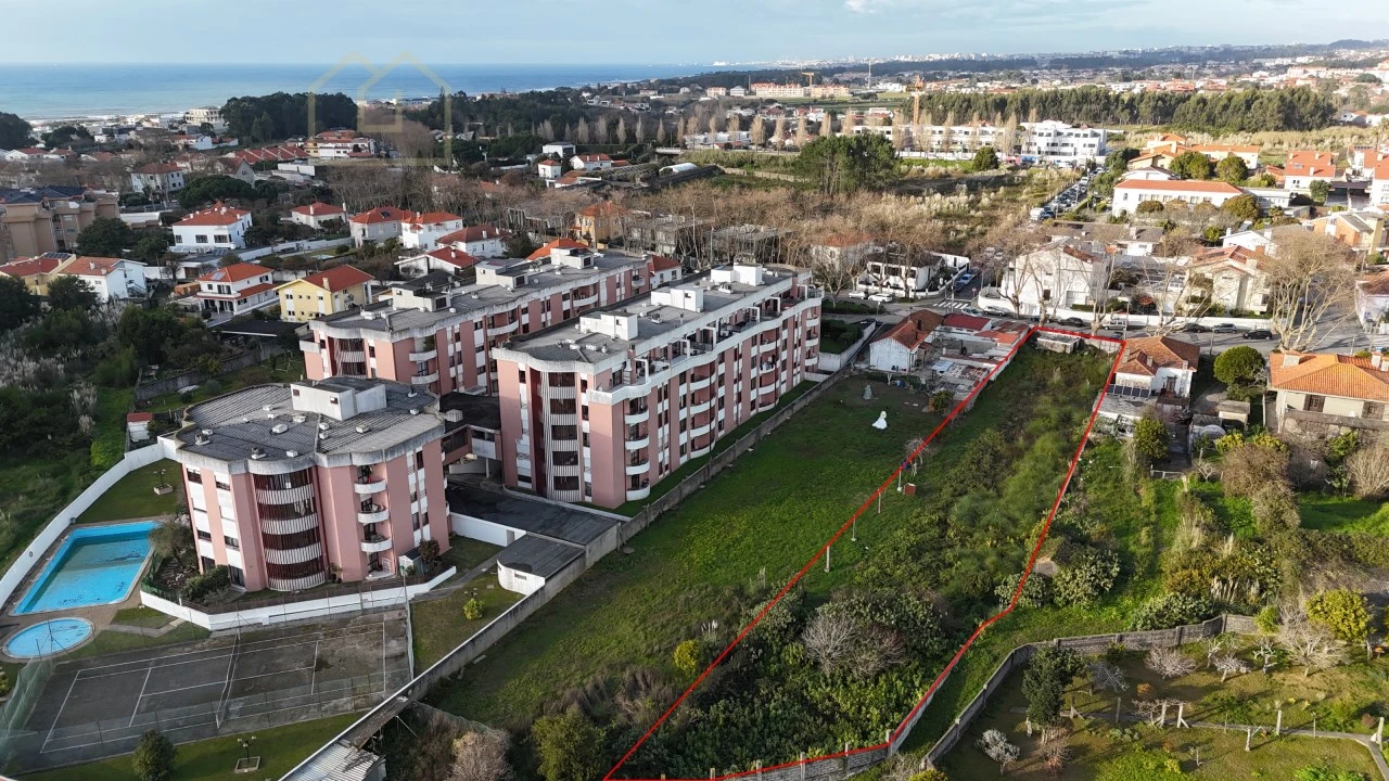 Terreno para Venda em Gulpilhares e Valadares Foto 8