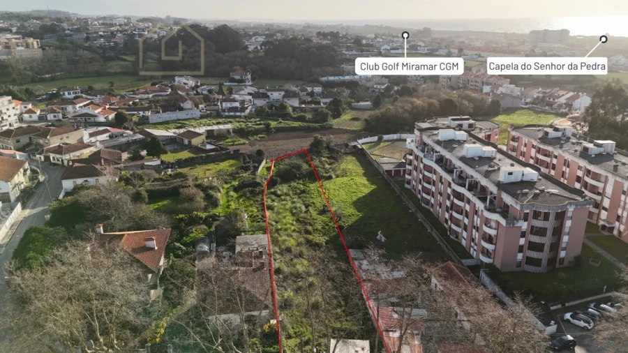 Terreno para Venda em Gulpilhares e Valadares Foto 1