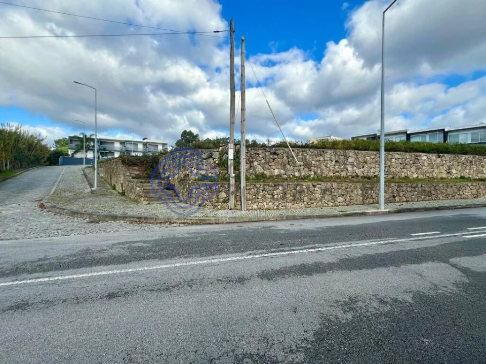 Terreno para Venda em Santa Maria da Feira, Travanca, Sanfins e Espargo Foto 10