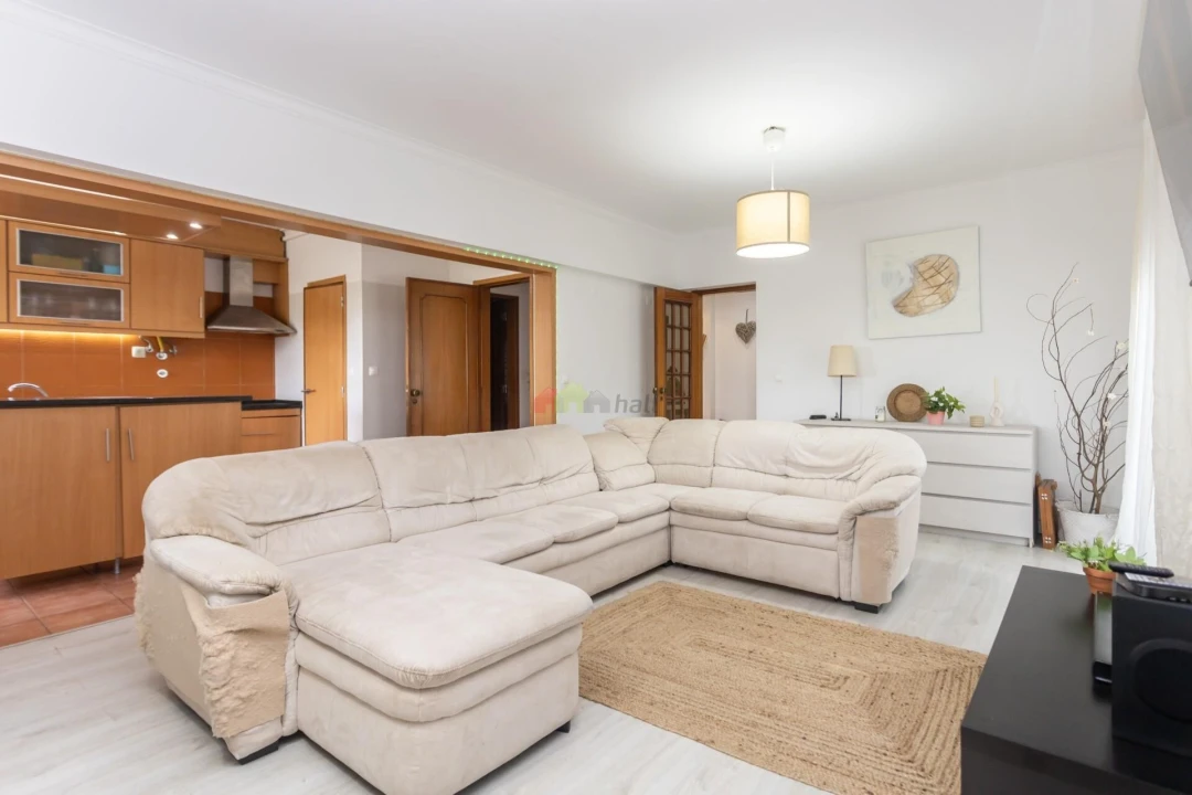 Apartamento T3 para Venda em Santa Iria de Azoia, São João da Talha e Bobadela Foto 6