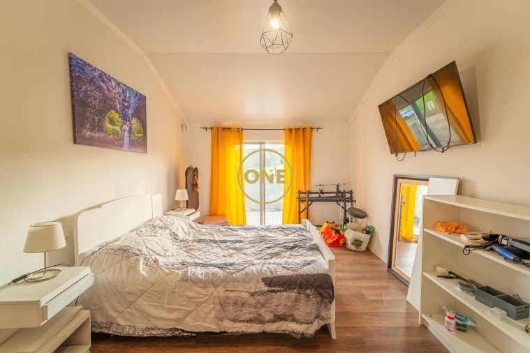 Moradia T3 para Venda em Capelas Foto 20