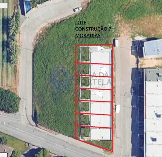 Terreno para Venda em Santa Maria da Feira, Travanca, Sanfins e Espargo Foto 1