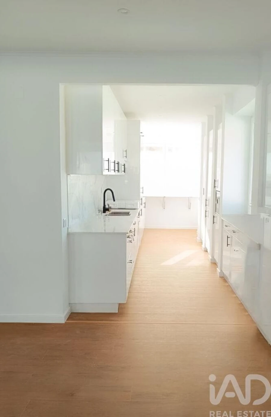 Apartamento T4 para Venda em Algés, Linda-A-Velha e Cruz Quebrada-Dafundo Foto 17