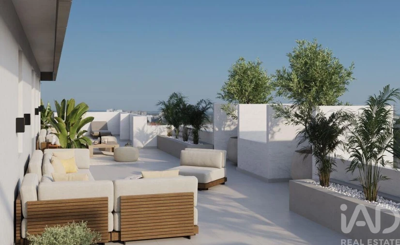 Apartamento T4 para Venda em Algés, Linda-A-Velha e Cruz Quebrada-Dafundo