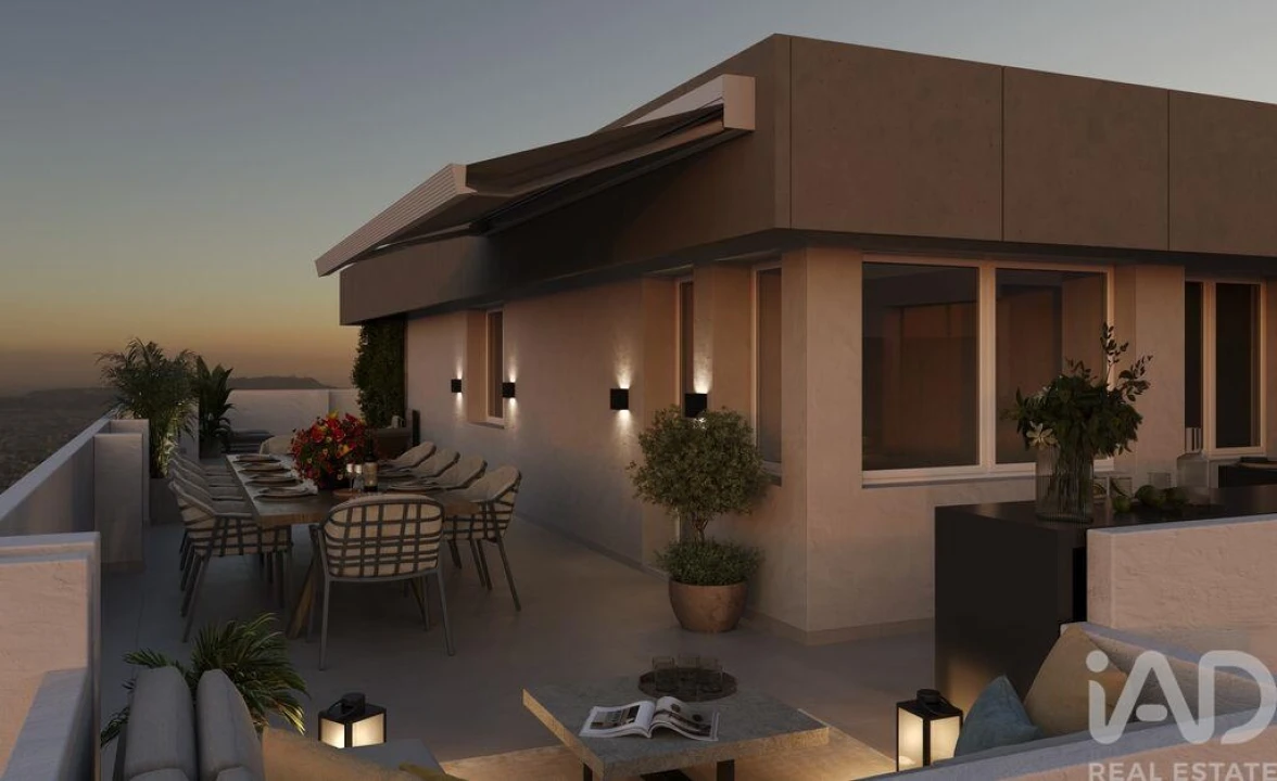 Apartamento T4 para Venda em Algés, Linda-A-Velha e Cruz Quebrada-Dafundo Foto 14