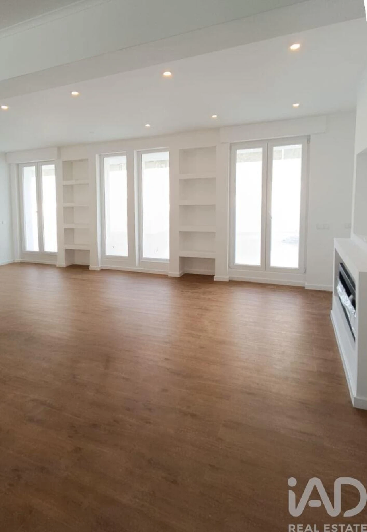 Apartamento T4 para Venda em Algés, Linda-A-Velha e Cruz Quebrada-Dafundo Foto 16