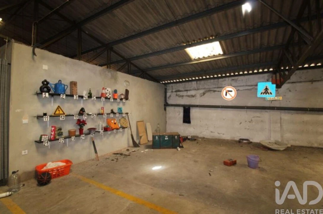 Armazém para Venda em Parceiros e Azoia Foto 11