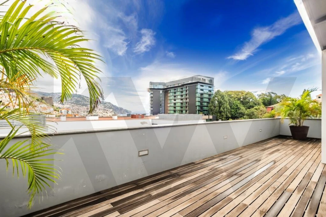 Apartamento T4 para Venda em Funchal (São Pedro) Foto 2