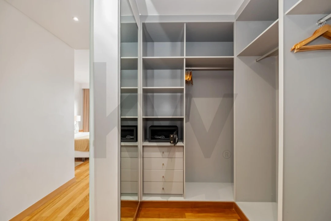 Apartamento T4 para Venda em Funchal (São Pedro) Foto 29