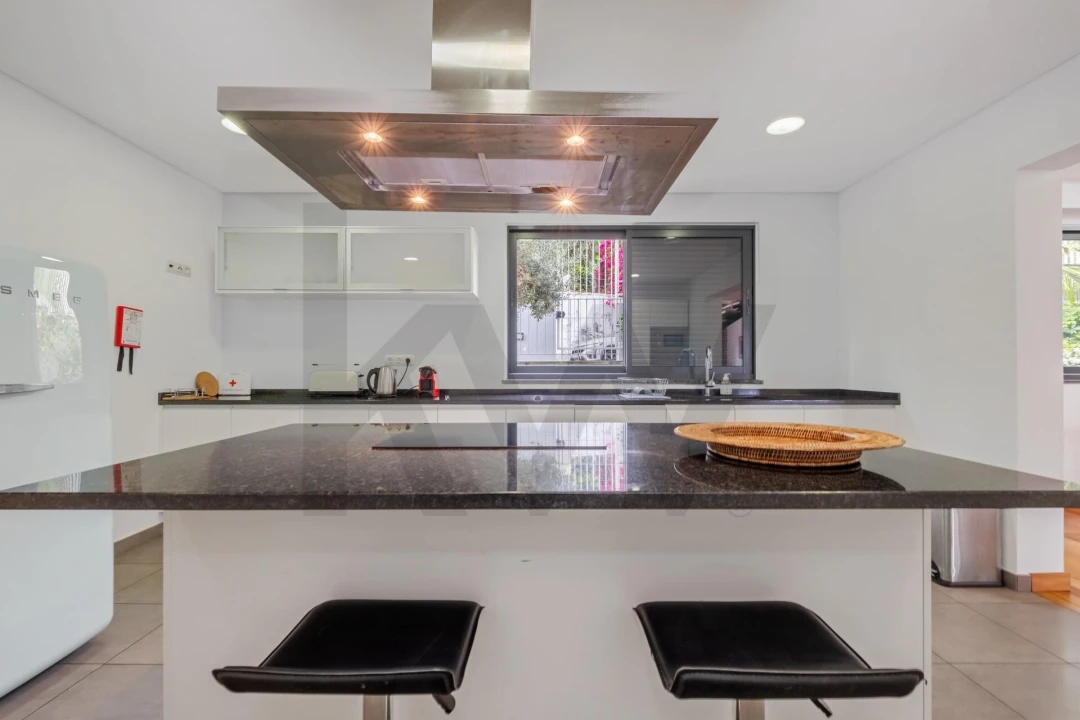 Apartamento T4 para Venda em Funchal (São Pedro) Foto 14