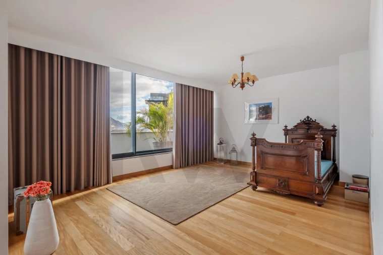 Apartamento T4 para Venda em Funchal (São Pedro) Foto 10