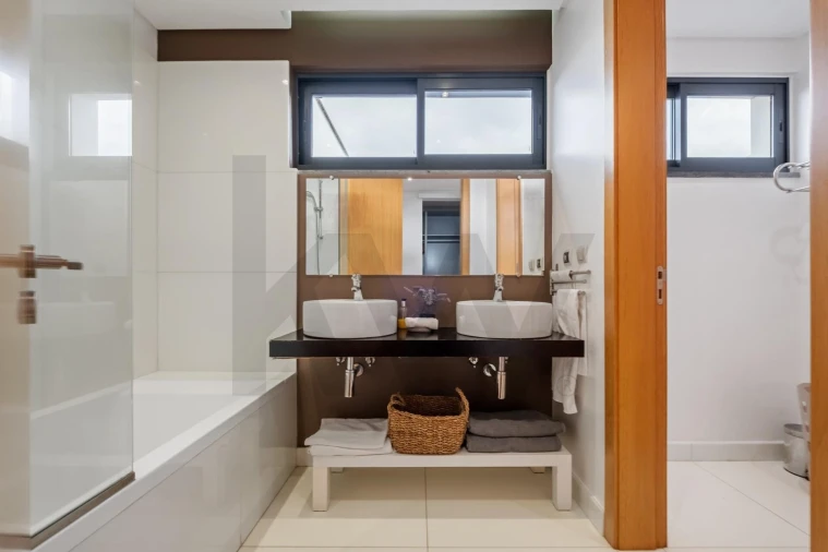 Apartamento T4 para Venda em Funchal (São Pedro) Foto 31