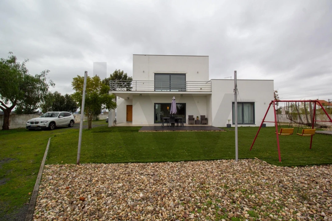 Moradia T4 para Venda em Alpiarça Foto 33