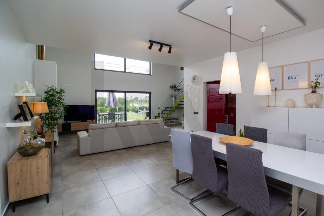 Moradia T4 para Venda em Alpiarça Foto 4