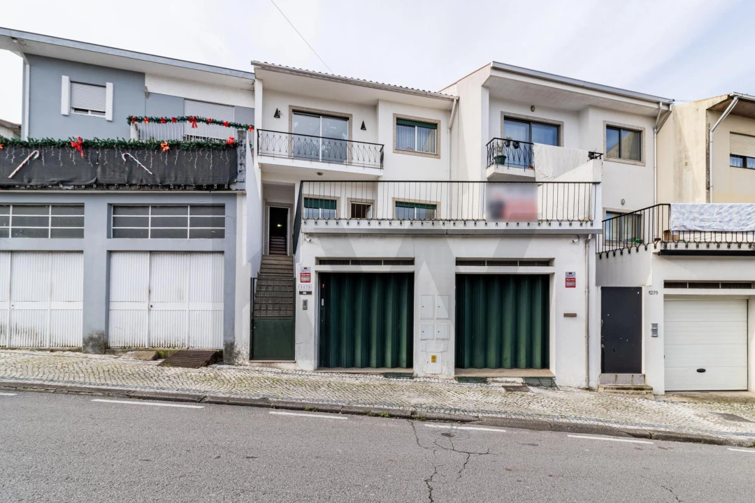 Apartamento T2 para Venda em São João da Madeira Foto 1