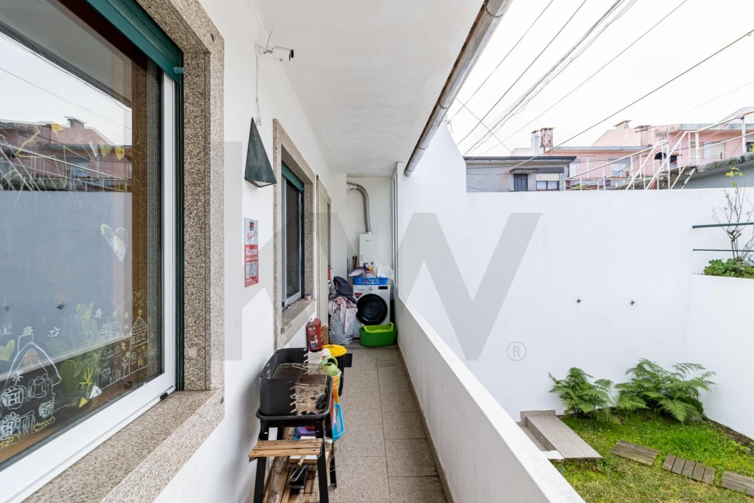 Apartamento T2 para Venda em São João da Madeira Foto 3