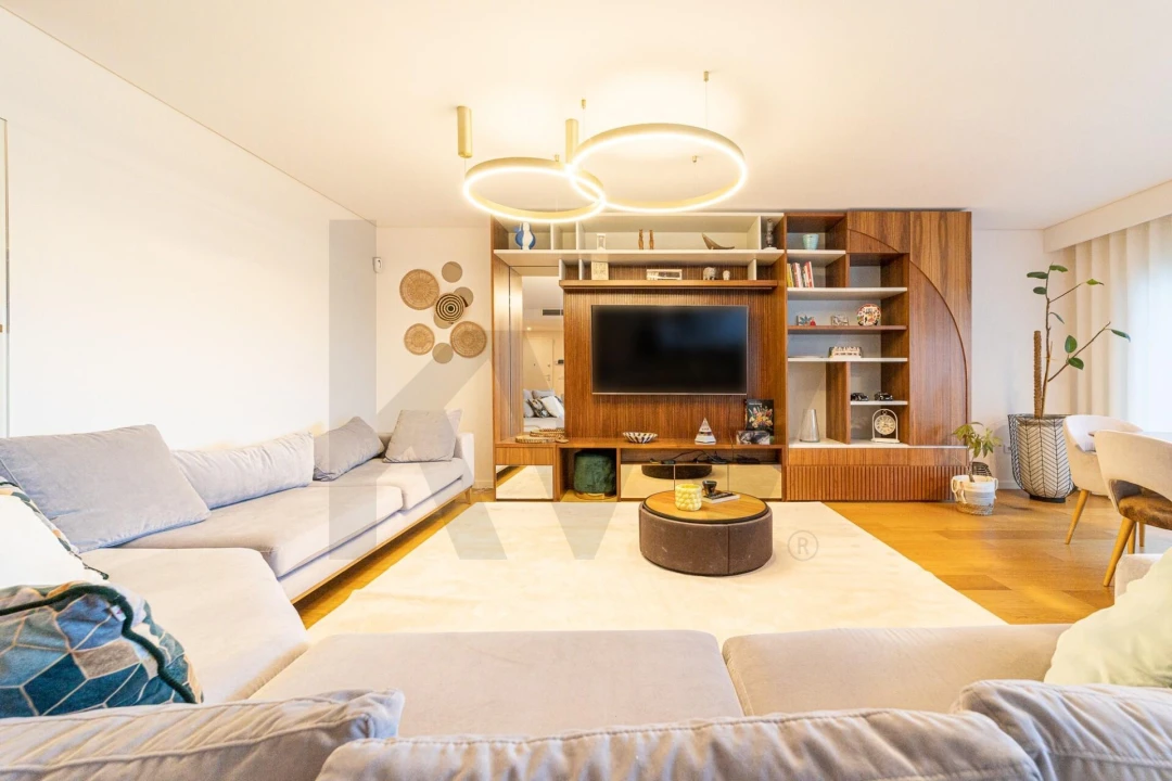 Apartamento T4 para Venda em Alcochete Foto 17