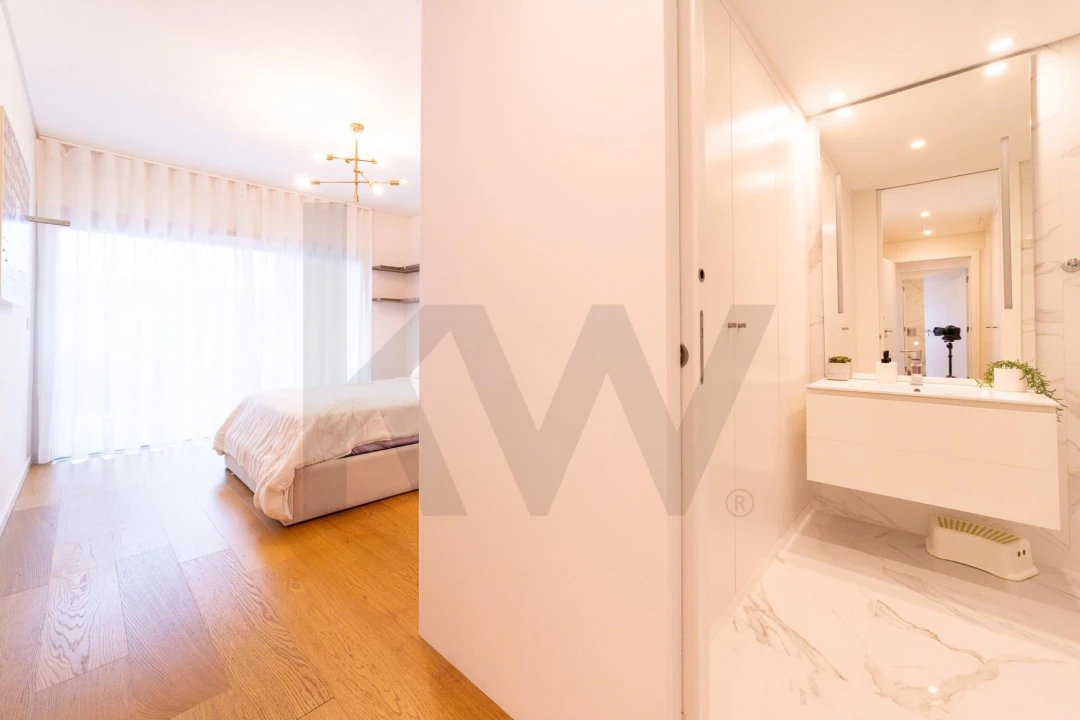 Apartamento T4 para Venda em Alcochete Foto 12