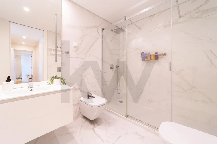 Apartamento T4 para Venda em Alcochete Foto 15