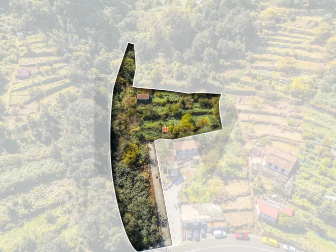 Terreno para Venda em Machico Foto 2