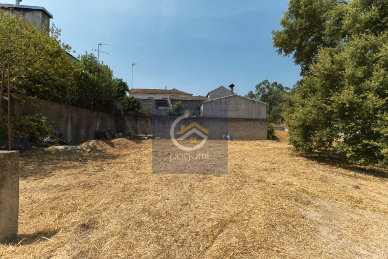 Terreno para Venda em Fonte Arcada Foto 2