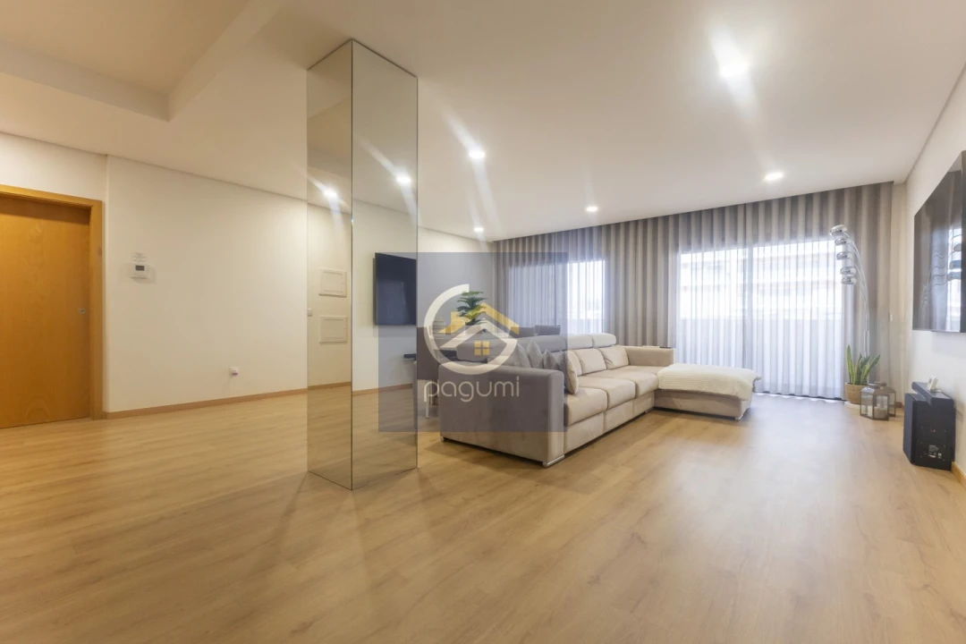 Apartamento T3 para Venda em Paredes Foto 7