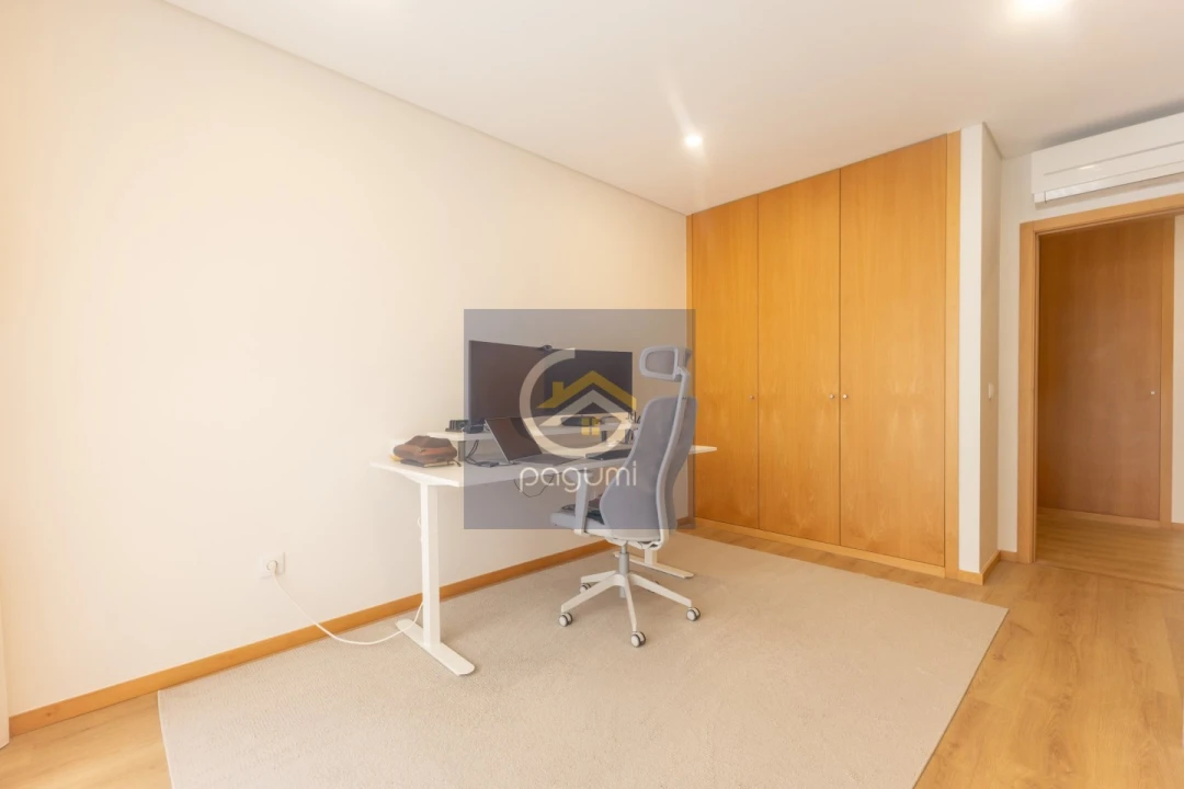 Apartamento T3 para Venda em Paredes Foto 19