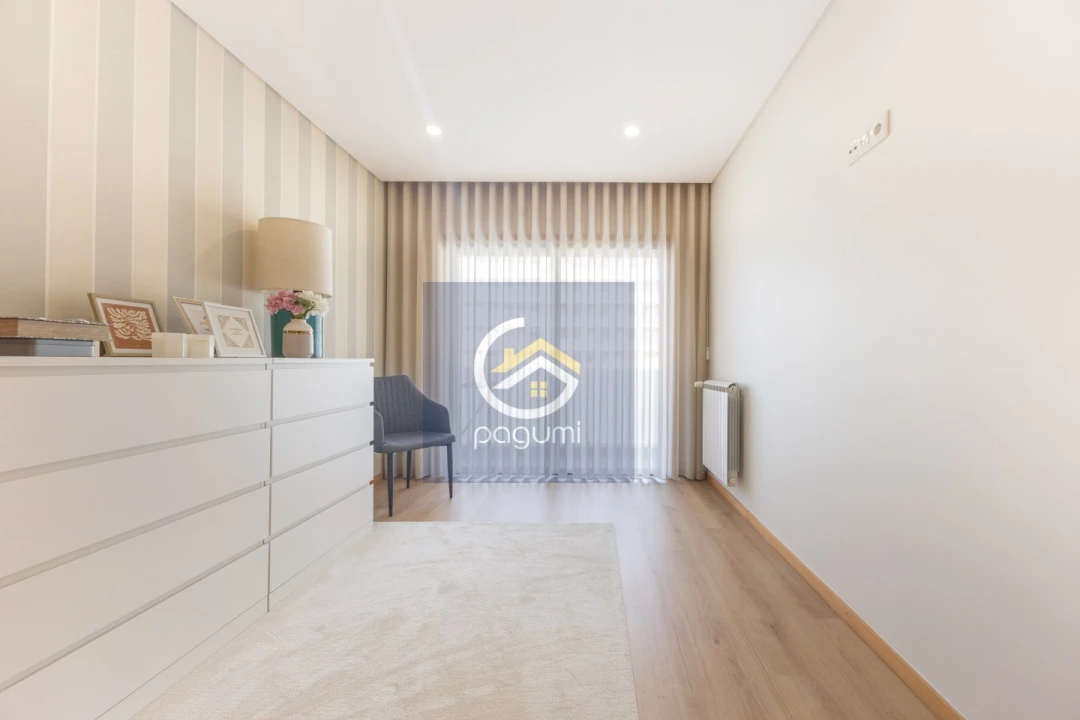 Apartamento T3 para Venda em Paredes Foto 25