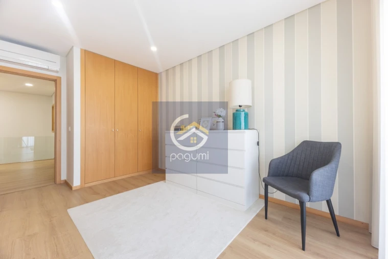 Apartamento T3 para Venda em Paredes Foto 26