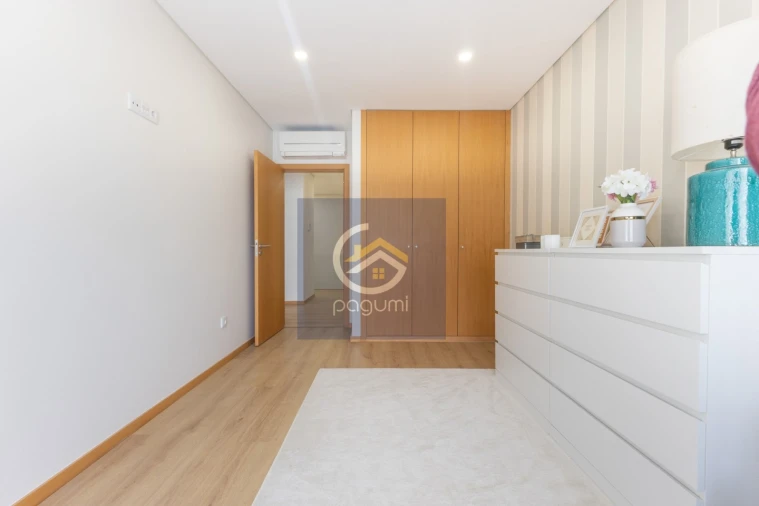 Apartamento T3 para Venda em Paredes Foto 27