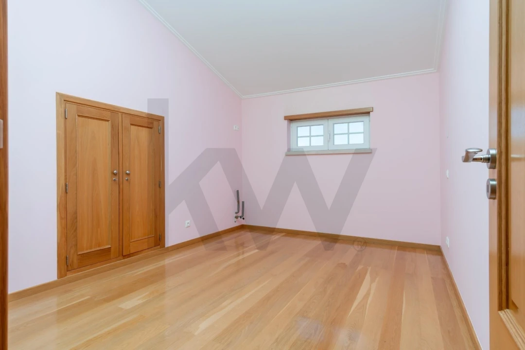 Moradia T5 para Venda em Ulme Foto 21