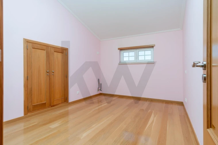 Moradia T5 para Venda em Ulme Foto 21