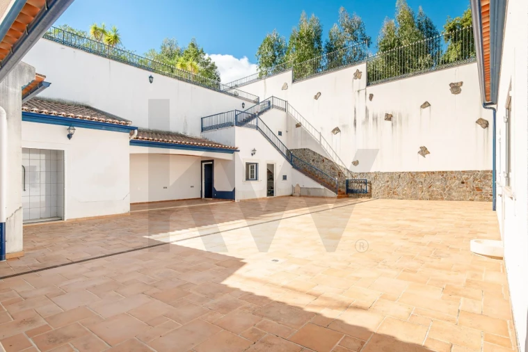 Moradia T5 para Venda em Ulme Foto 3