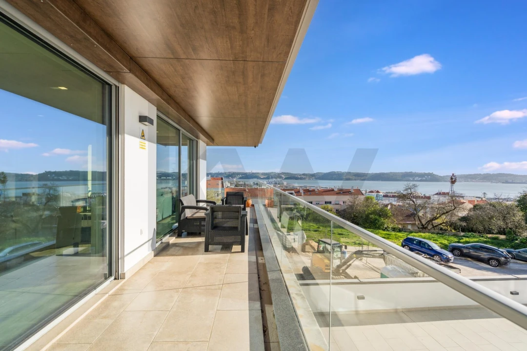 Apartamento T3 para Venda em Algés, Linda-A-Velha e Cruz Quebrada-Dafundo Foto 8