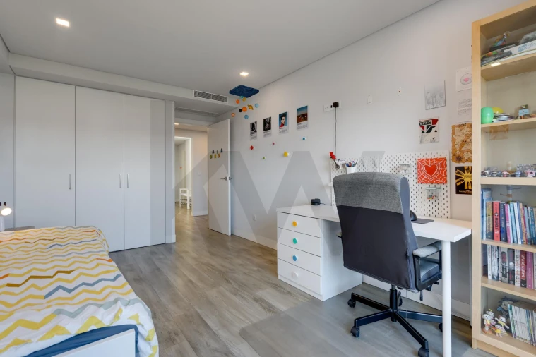 Apartamento T3 para Venda em Algés, Linda-A-Velha e Cruz Quebrada-Dafundo Foto 26